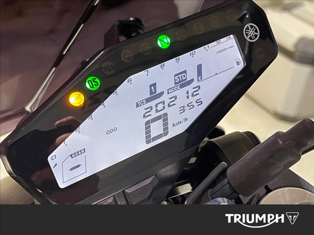 YAMAHA MT-09 850 Abs