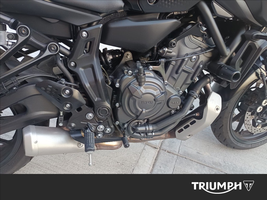 YAMAHA MT-07 690 Abs