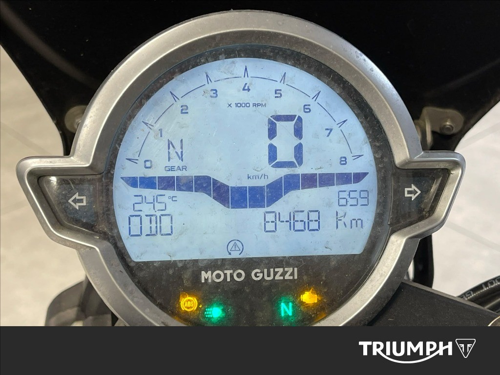 MOTO GUZZI V7 850 Stone Abs