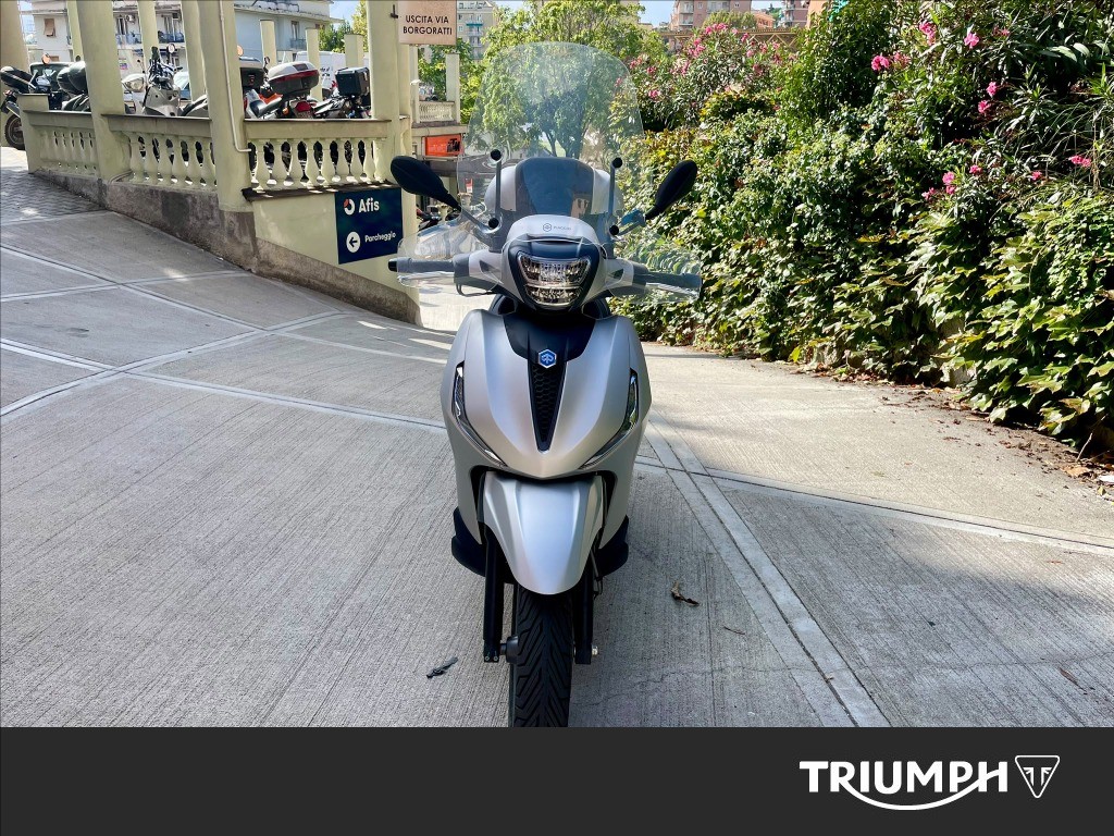 PIAGGIO Beverly 400 hpe S abs-asr
