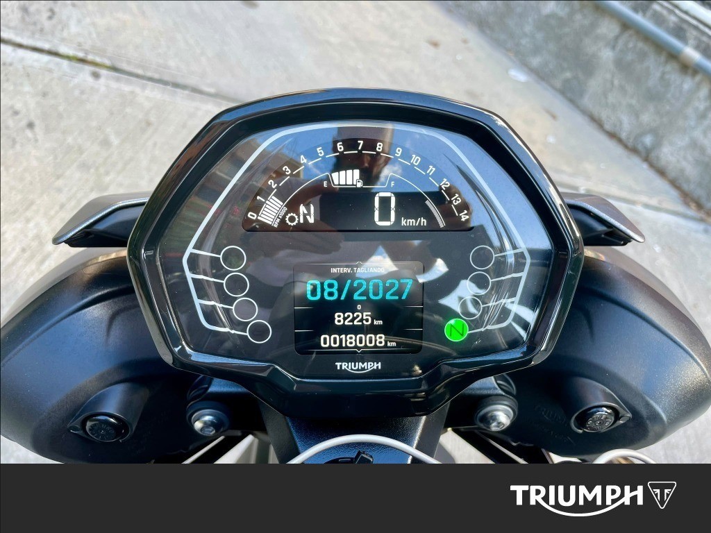 TRIUMPH Street Triple 765 R