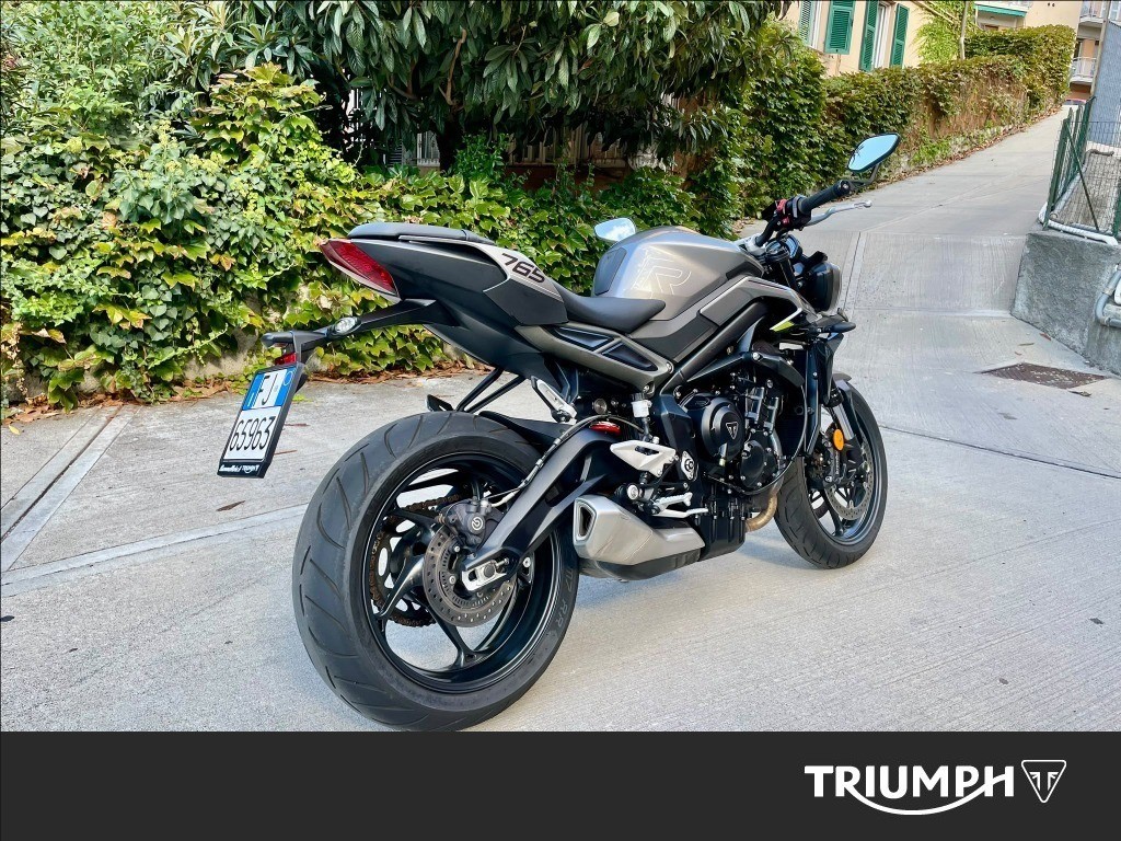 TRIUMPH Street Triple 765 R