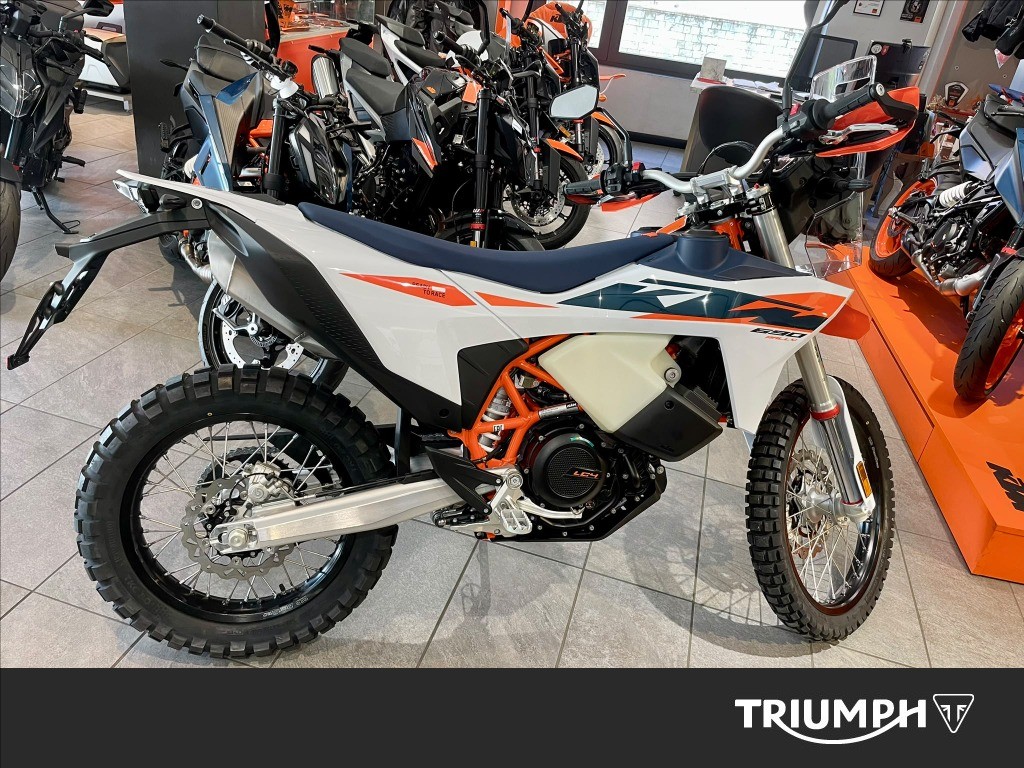 KTM 690 Rally 
