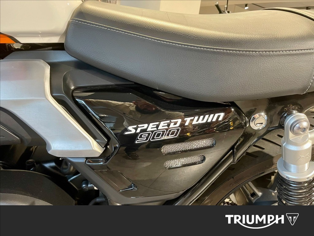 TRIUMPH Speed Twin 900 Pure White/Blue/Orange Abs
